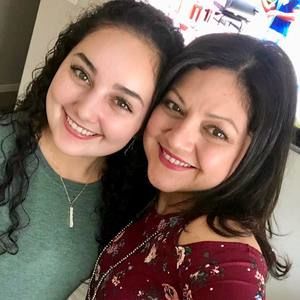 Meet your Posher, Lilly